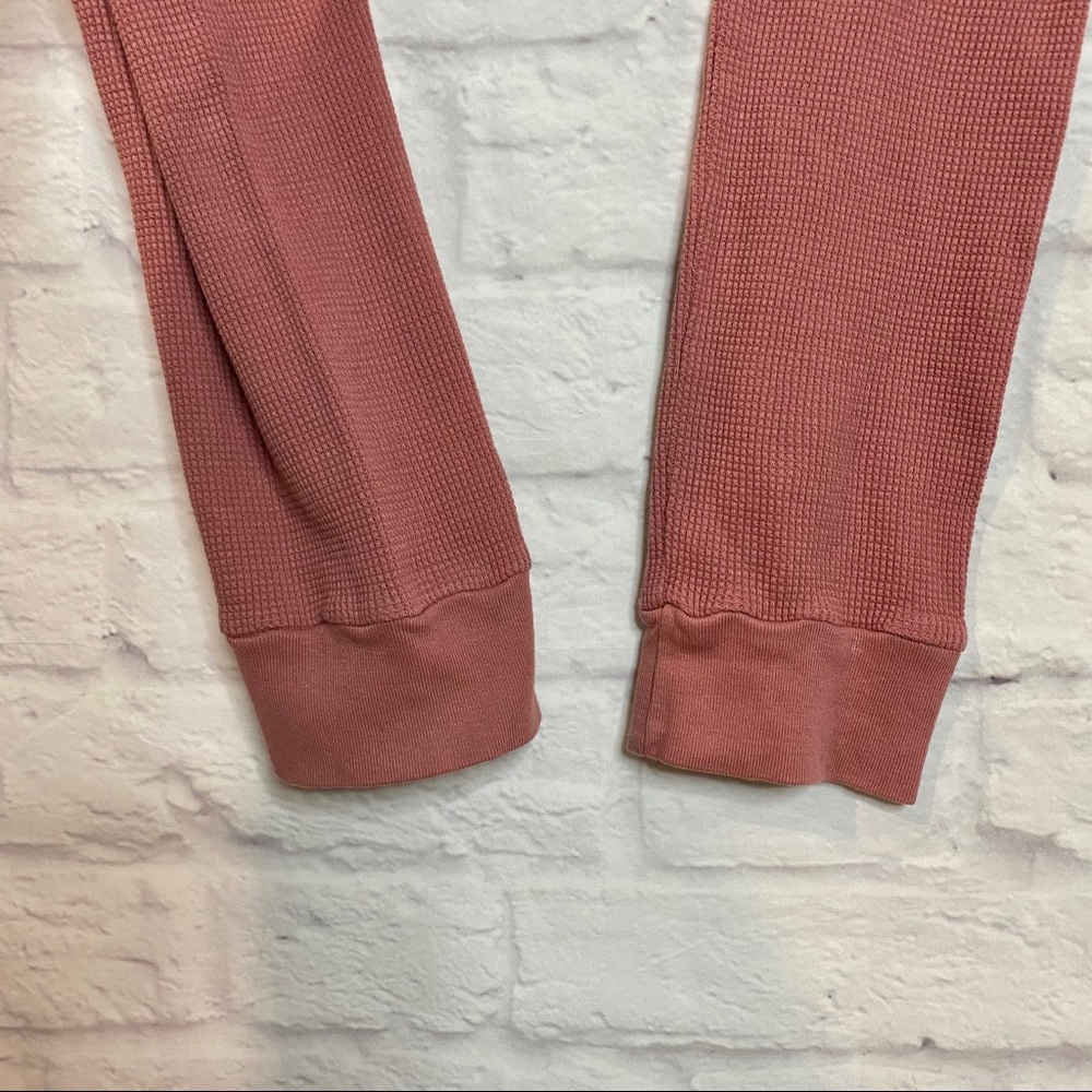 Brandy Melville Pullover - image 3